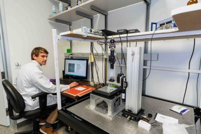 Memory Protein - Researchers uncover unusual glassy behavior in a disordered protein